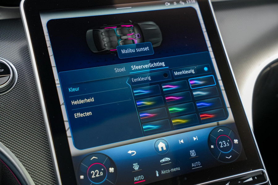 Mercedes-Benz C-Klasse 200 4MATIC AMG Line Burmester Panodak Ambient 360 Camera Dode Hoek Keyless