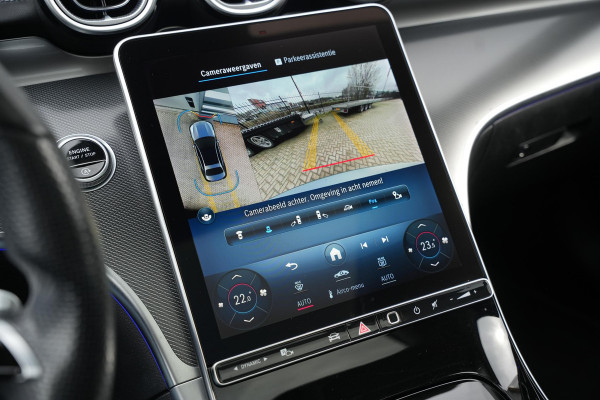 Mercedes-Benz C-Klasse 200 4MATIC AMG Line Burmester Panodak Ambient 360 Camera Dode Hoek Keyless