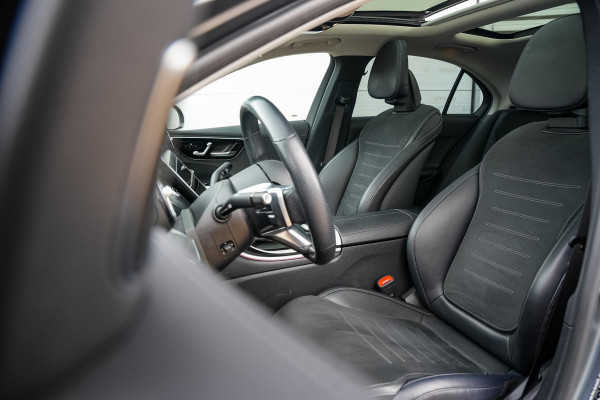 Mercedes-Benz C-Klasse 200 4MATIC AMG Line Burmester Panodak Ambient 360 Camera Dode Hoek Keyless