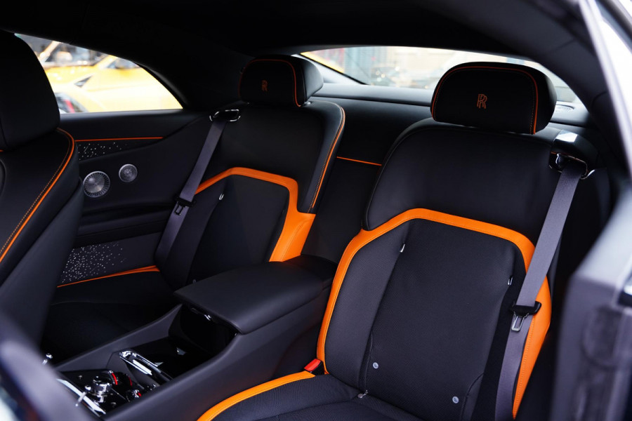 Rolls-Royce Spectre AWD Two Tone / Bespoke Audio / Pinstripe Mandarin / NL-Car