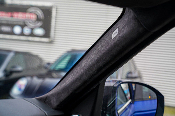 Land Rover Range Rover Sport 5.0 V8 SC SVR | Carbon Motorkap | Stoelverkoeling | Head Up Display | Alcantara hemel | 360 camera