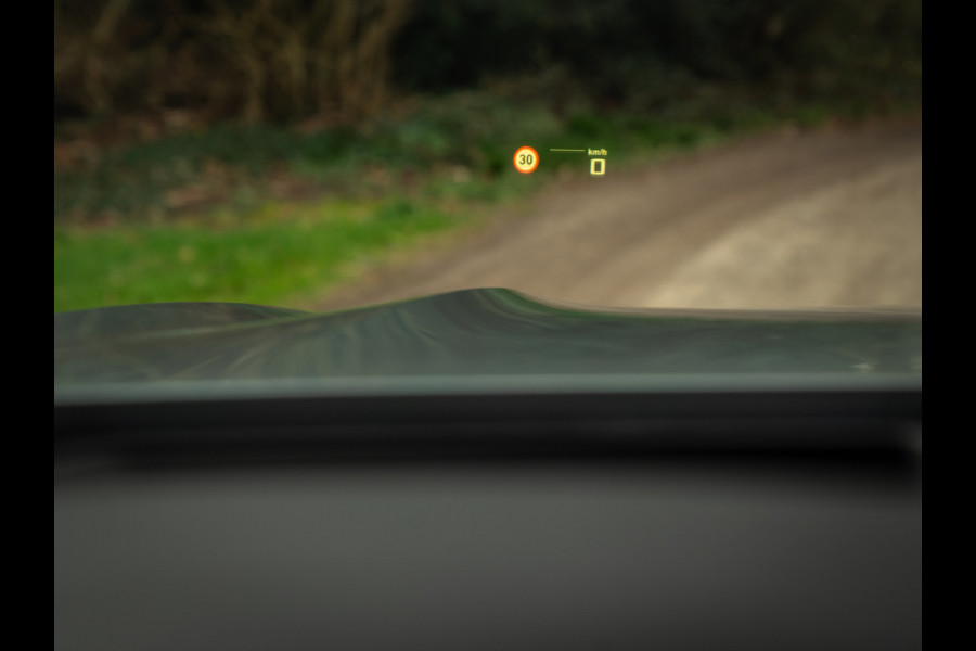 BMW 8 Serie M8 Competition | Bowers & Wilkins | Head-up | Veel carbon!