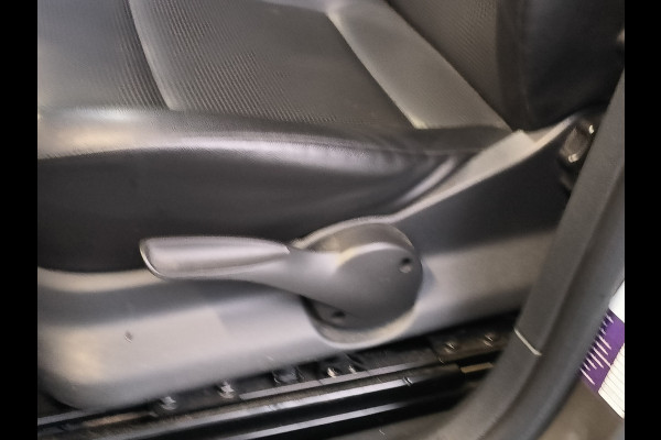 Volkswagen Caddy 1.4 TGI L2H1 EcoFuel Maxi Comfortline CNG! Rijklaar + 6 maanden Bovag-garantie Henk Jongen Auto's in Helmond,  al 50 jaar service zoals 't hoort!