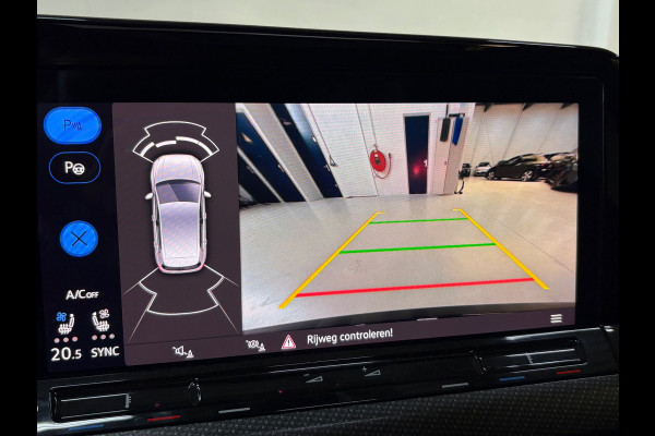 Volkswagen Golf 2.0 TSI R 4Motion, Pano, Akra, Downpipe, HK, HUD