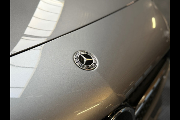 Mercedes-Benz A-Klasse 250e Premium Plus |AMG|PANO|BURMESTER|360CAM|MEMORY|KEYLESS|SFEERVERLICHT|DEALER ONDERHOUDEN|218PK|BOMVOL!|