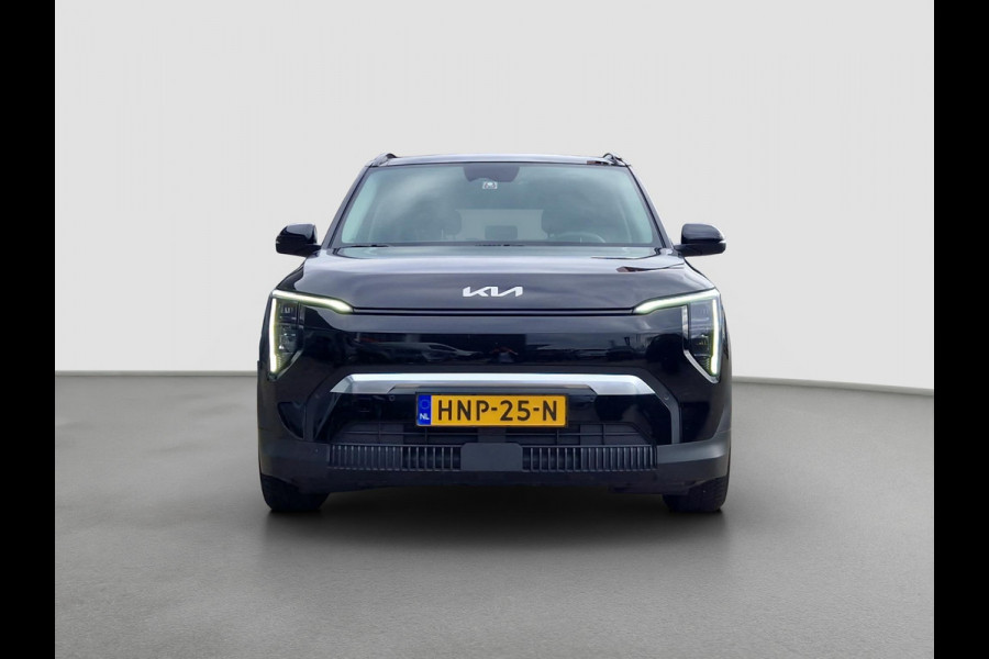 Kia EV3 Plus Advanced 81.4 kWh | Open Dak | Stoelverwarming | Harman / Kardon | Elektrische Achterklep |