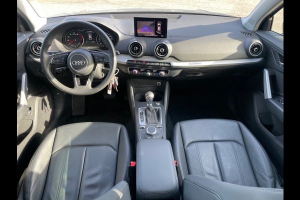 Audi Q2 35 TFSI S Edition Pano Leder 1ste Eig Boekjes sleutels helemaal compleet