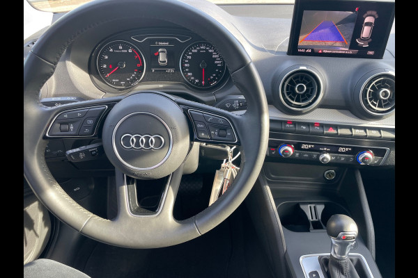 Audi Q2 35 TFSI S Edition Pano Leder 1ste Eig Boekjes sleutels helemaal compleet