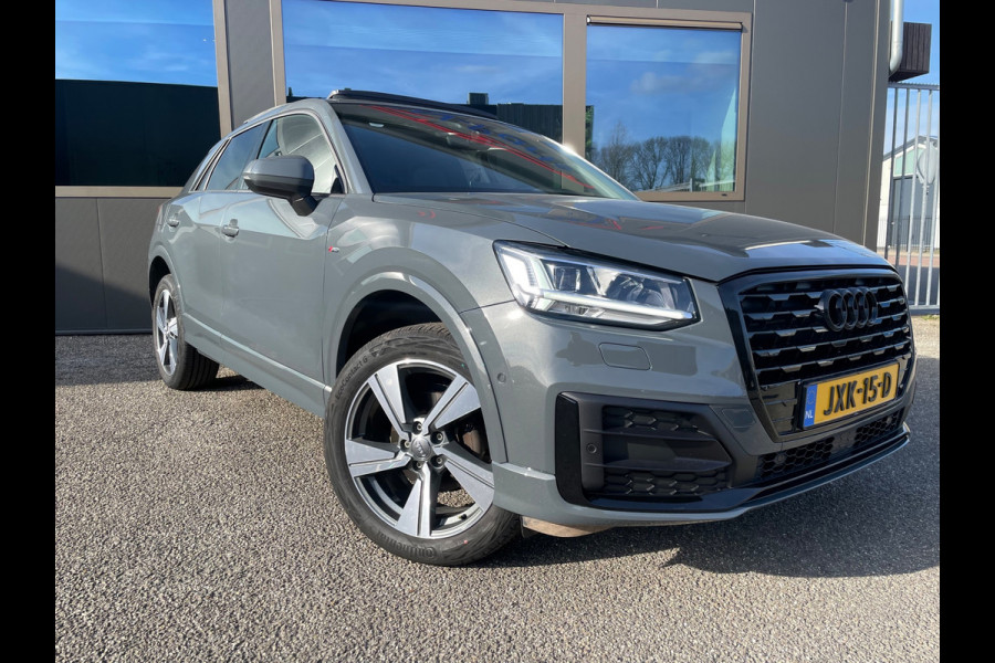Audi Q2 35 TFSI S Edition Pano Leder 1ste Eig Boekjes sleutels helemaal compleet