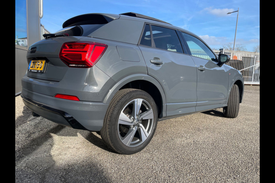 Audi Q2 35 TFSI S Edition Pano Leder 1ste Eig Boekjes sleutels helemaal compleet