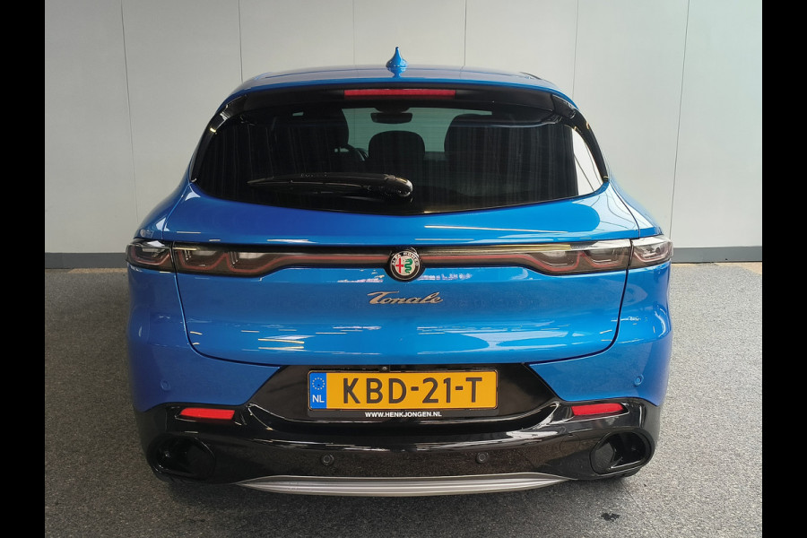 Alfa Romeo Tonale 1.3T PHEV Ti AUTOMAAT uit 2023 Rijklaar + 12 maanden Bovag-garantie  Henk Jongen Auto's in Helmond,  al 50 jaar service zoals 't hoort!