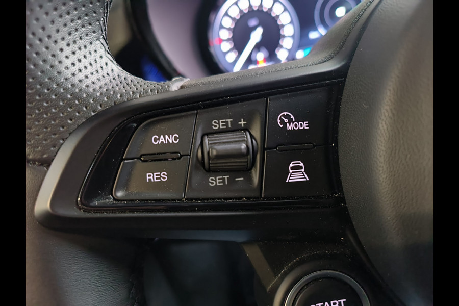 Alfa Romeo Tonale 1.3T PHEV Ti AUTOMAAT uit 2023 Rijklaar + 12 maanden Bovag-garantie  Henk Jongen Auto's in Helmond,  al 50 jaar service zoals 't hoort!