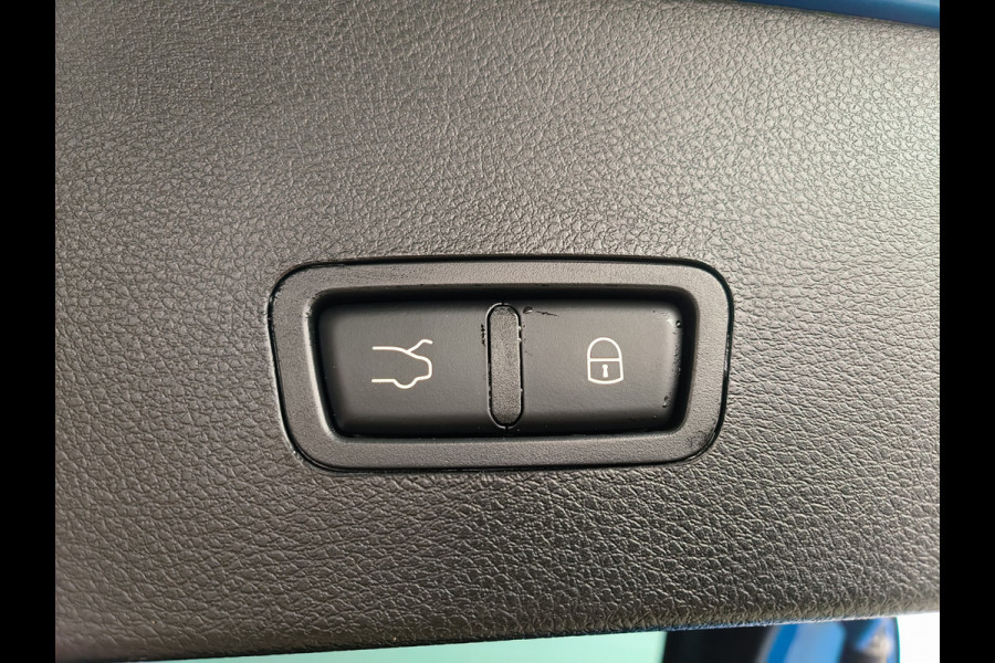 Alfa Romeo Tonale 1.3T PHEV Ti AUTOMAAT uit 2023 Rijklaar + 12 maanden Bovag-garantie  Henk Jongen Auto's in Helmond,  al 50 jaar service zoals 't hoort!