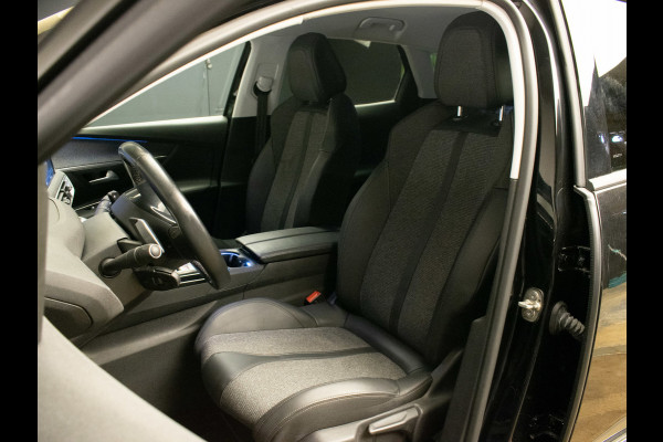Peugeot 3008 1.2 PureTech Allure Sport (APPLE CARPLAY,NAVI,CAMERA,DIGITAL COCKPIT,PDC,CLIMATE,CRUISE,LED,SPORTSTOELEN,LM VELGEN)