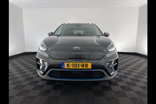 Kia e-Niro ExecutiveLine 64 kWh [ 3-Fase ] Aut. *PANO | LUXURY-LEATHER | JBL-AUDIO | FULL-LED | NAVI-FULLMAP | DAB | ADAPTIVE-CRUISE | CAMERA | MEMORY-PACK | LANE-ASSIST | CCS-FASTLOADER | KEYLESS | DIGI-COCKPIT | TOWBAR | 17"ALU*