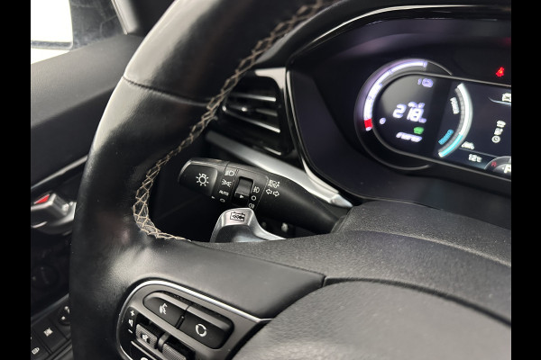 Kia e-Niro ExecutiveLine 64 kWh [ 3-Fase ] Aut. *PANO | LUXURY-LEATHER | JBL-AUDIO | FULL-LED | NAVI-FULLMAP | DAB | ADAPTIVE-CRUISE | CAMERA | MEMORY-PACK | LANE-ASSIST | CCS-FASTLOADER | KEYLESS | DIGI-COCKPIT | TOWBAR | 17"ALU*