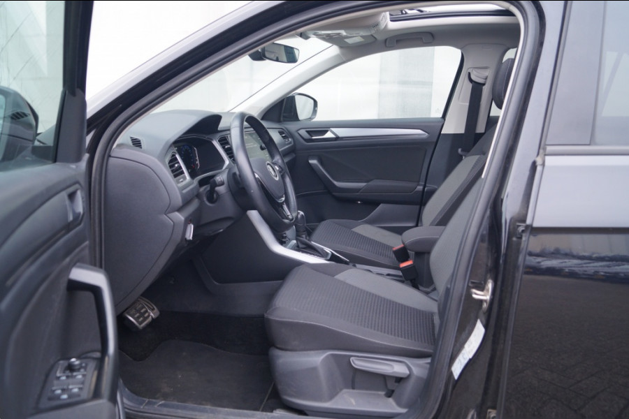 Volkswagen T-Roc 1.5 TSI 150pk DSG Style Active -PANO-LED-ECC-CAM-