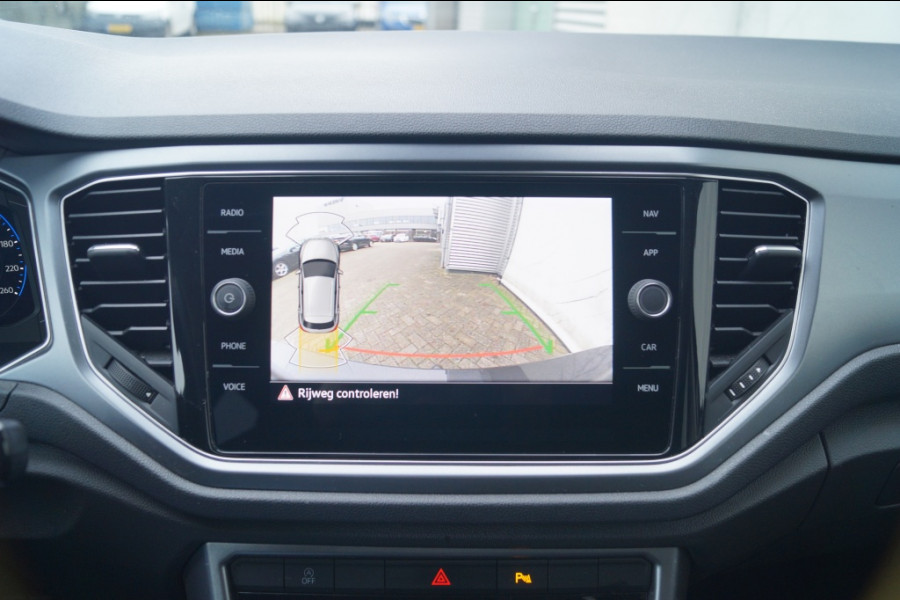 Volkswagen T-Roc 1.5 TSI 150pk DSG Style Active -PANO-LED-ECC-CAM-