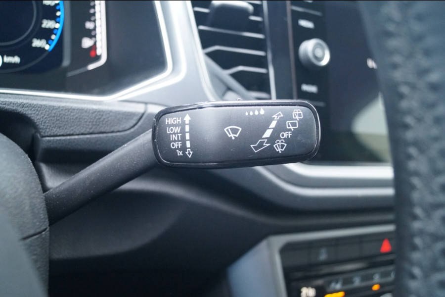 Volkswagen T-Roc 1.5 TSI 150pk DSG Style Active -PANO-LED-ECC-CAM-