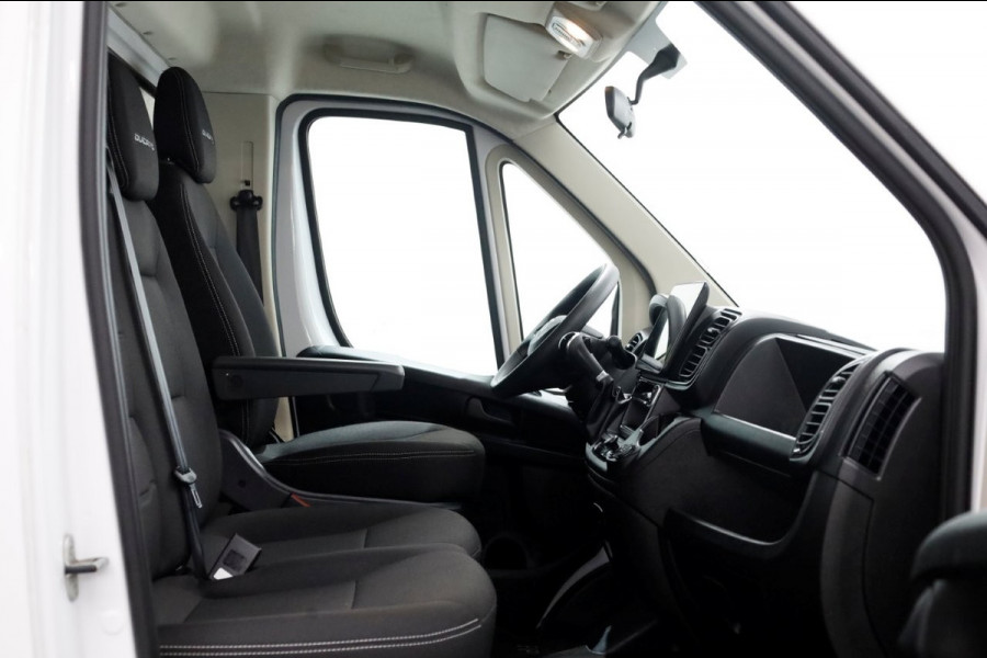 Fiat Ducato 35H 2.2 MultiJet 160pk Automaat Bakwagen met laadklep en zijdeur 05-2023