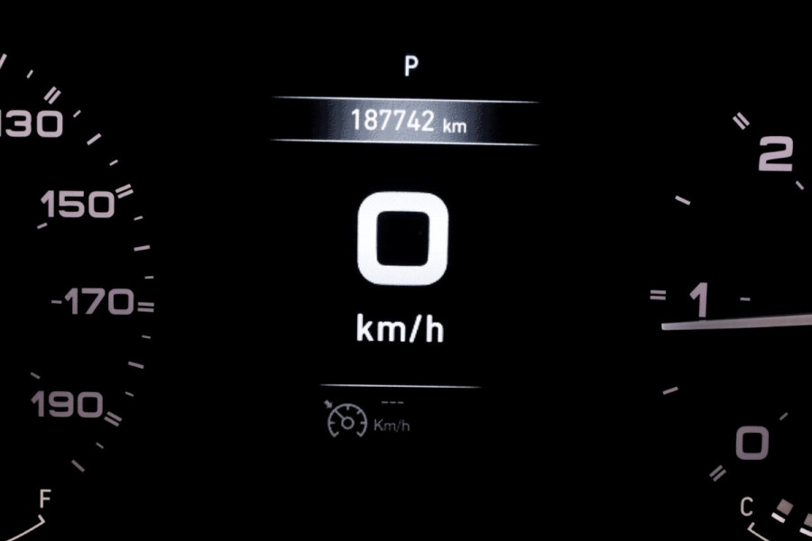 Fiat Ducato 35H 2.2 MultiJet 160pk Automaat Bakwagen met laadklep en zijdeur 05-2023