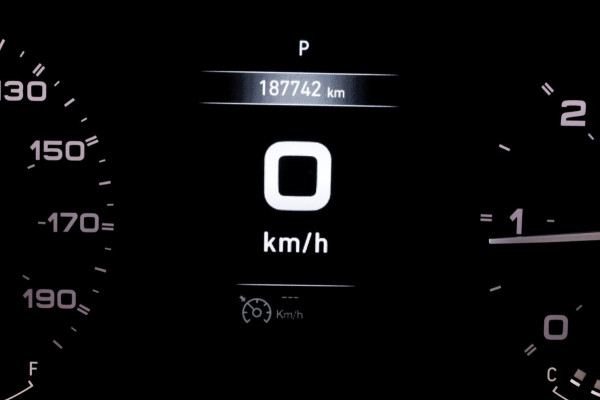 Fiat Ducato 35H 2.2 MultiJet 160pk Automaat Bakwagen met laadklep en zijdeur 05-2023