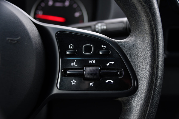 Mercedes-Benz Sprinter 314 2.2 CDI L2H1 Black Edition Camera, Cruise, Carplay, LED, 10,5'' Mbux, Leder, Automaat, Multimedia, Uniek!