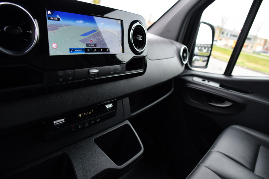 Mercedes-Benz Sprinter 314 2.2 CDI L2H1 Black Edition Camera, Cruise, Carplay, LED, 10,5'' Mbux, Leder, Automaat, Multimedia, Uniek!