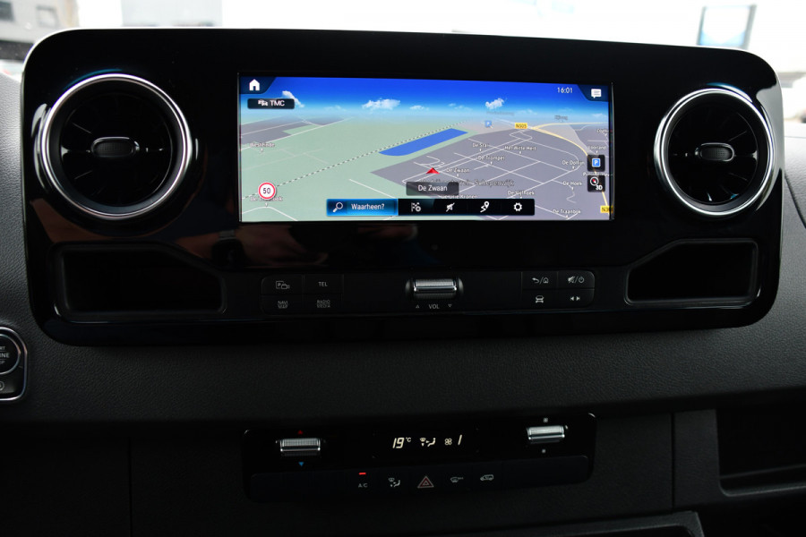 Mercedes-Benz Sprinter 314 2.2 CDI L2H1 Black Edition Camera, Cruise, Carplay, LED, 10,5'' Mbux, Leder, Automaat, Multimedia, Uniek!