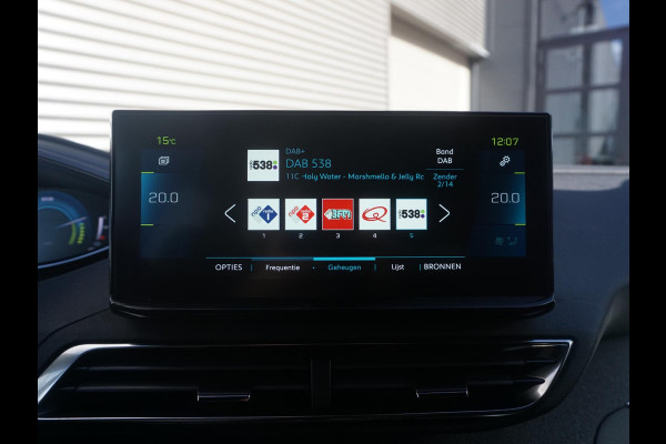 Peugeot 3008 1.6 HYbrid 225 Allure Winterpakket