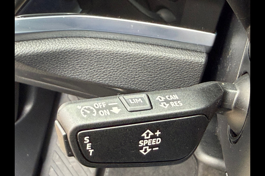 Audi Q3 Sportback 35 TFSI Advanced S Edition Automaat / 150 Pk / Navi / Cruise / Climate / Full Led / 20"Lichtmetaal.