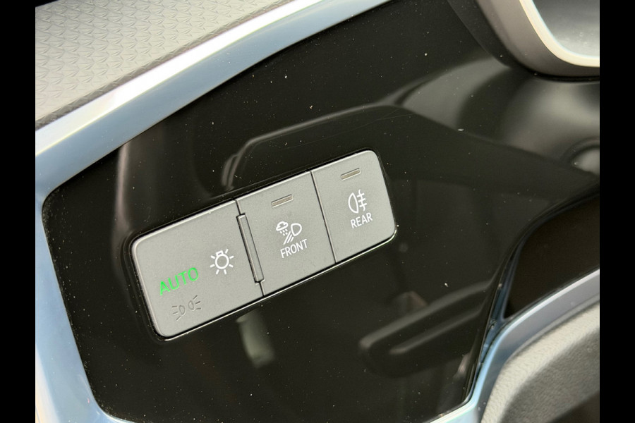 Audi Q3 Sportback 35 TFSI Advanced S Edition Automaat / 150 Pk / Navi / Cruise / Climate / Full Led / 20"Lichtmetaal.