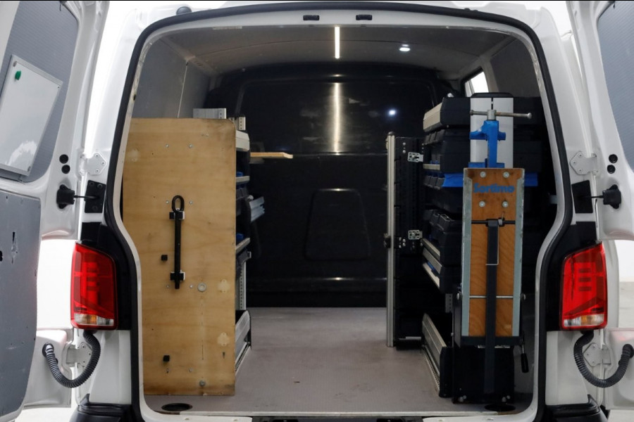 Volkswagen Transporter T6.1 2.0 TDI 150pk DSG-Automaat Lang Airco/Navi/Inrichting 04-2021