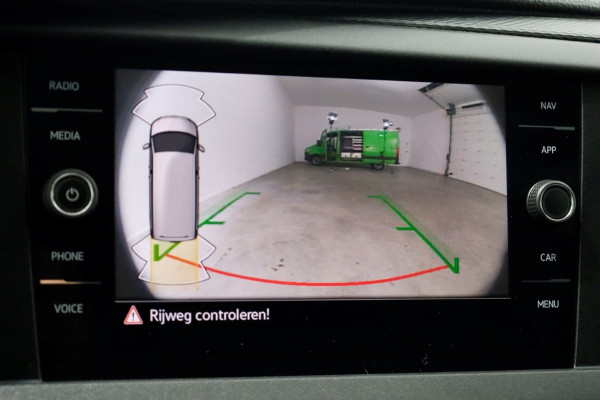 Volkswagen Transporter T6.1 2.0 TDI 150pk DSG-Automaat Lang Airco/Navi/Inrichting 04-2021