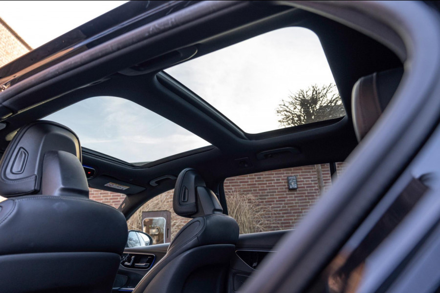 Mercedes-Benz C-Klasse Estate 300 e AMG Line 313 PK Pano 360 Camera Head-Up Ambiance Carbon 18''