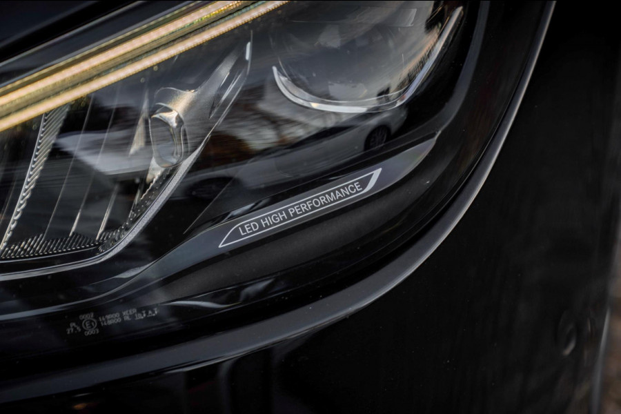 Mercedes-Benz C-Klasse Estate 300 e AMG Line 313 PK Pano 360 Camera Head-Up Ambiance Carbon 18''