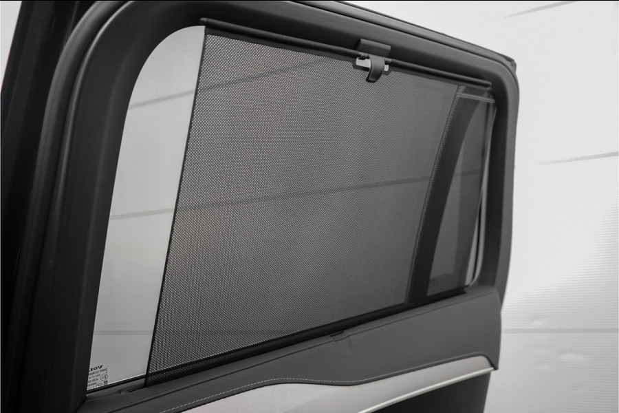 Volvo XC90 2.0 T8 Recharge AWD R-Design Pano Luchtvering Trekhaak H/K