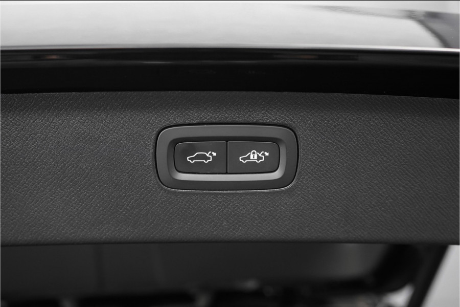 Volvo XC90 2.0 T8 Recharge AWD R-Design Pano Luchtvering Trekhaak H/K