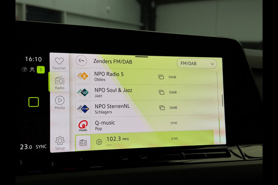 Volkswagen Golf 1.5 eTSI Style Edition Camera CarPlay
