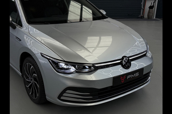 Volkswagen Golf 1.5 eTSI Style Edition Camera CarPlay