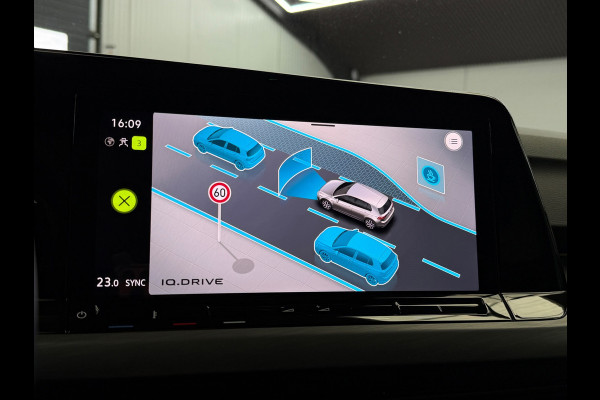 Volkswagen Golf 1.5 eTSI Style Edition Camera CarPlay