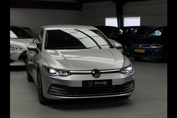 Volkswagen Golf 1.5 eTSI Style Edition Camera CarPlay