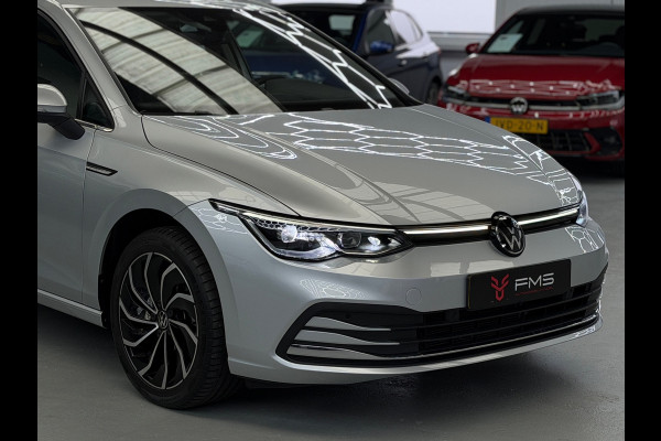 Volkswagen Golf 1.5 eTSI Style Edition Camera CarPlay