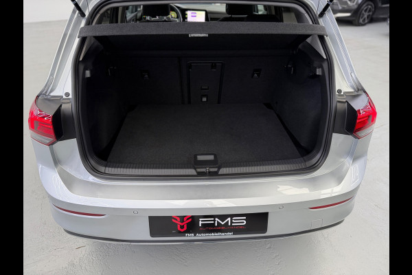 Volkswagen Golf 1.5 eTSI Style Edition Camera CarPlay