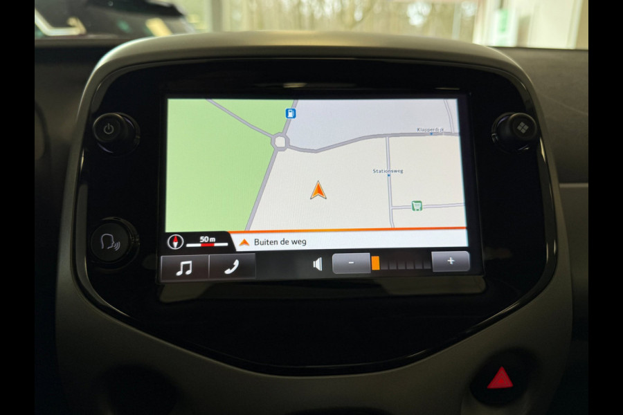 Toyota Aygo 1.0 VVT-i X-Play | Navi | Camera | Airco |