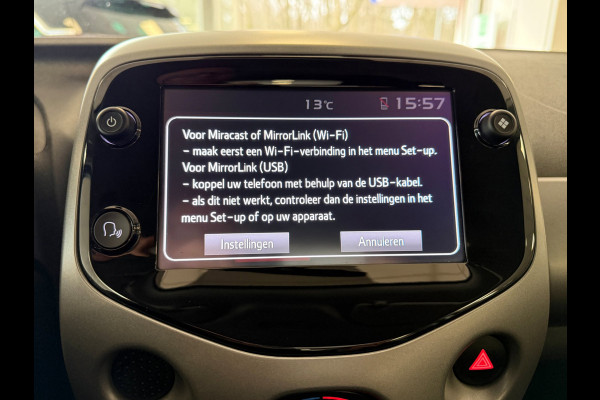 Toyota Aygo 1.0 VVT-i X-Play | Navi | Camera | Airco |