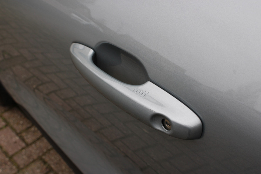 Ford Kuga 2.5 PHEV Titanium | Trekhaak | B&O | Navigatie | Led