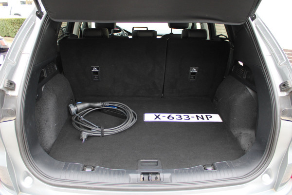 Ford Kuga 2.5 PHEV Titanium | Trekhaak | B&O | Navigatie | Led