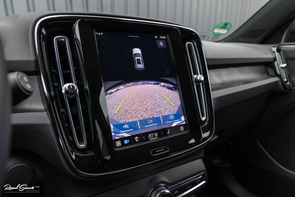 Volvo XC40 Recharge Twin Plus | Adaptieve cruise | Blis | Metallic | Full LED |