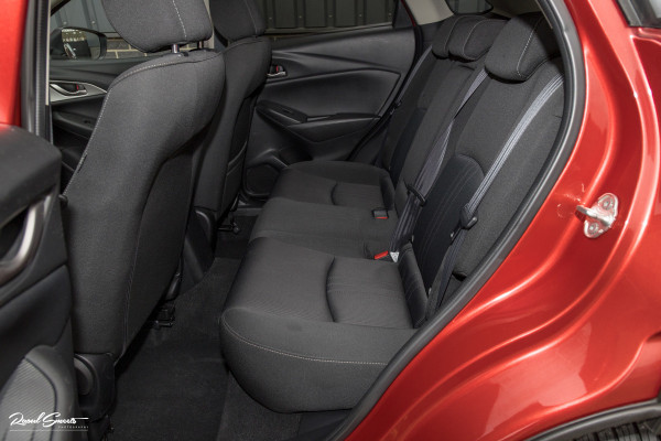 Mazda CX-3 2.0 SkyActiv-G 121 Sportive | Cruise control | Trekhaak | Apple carplay |